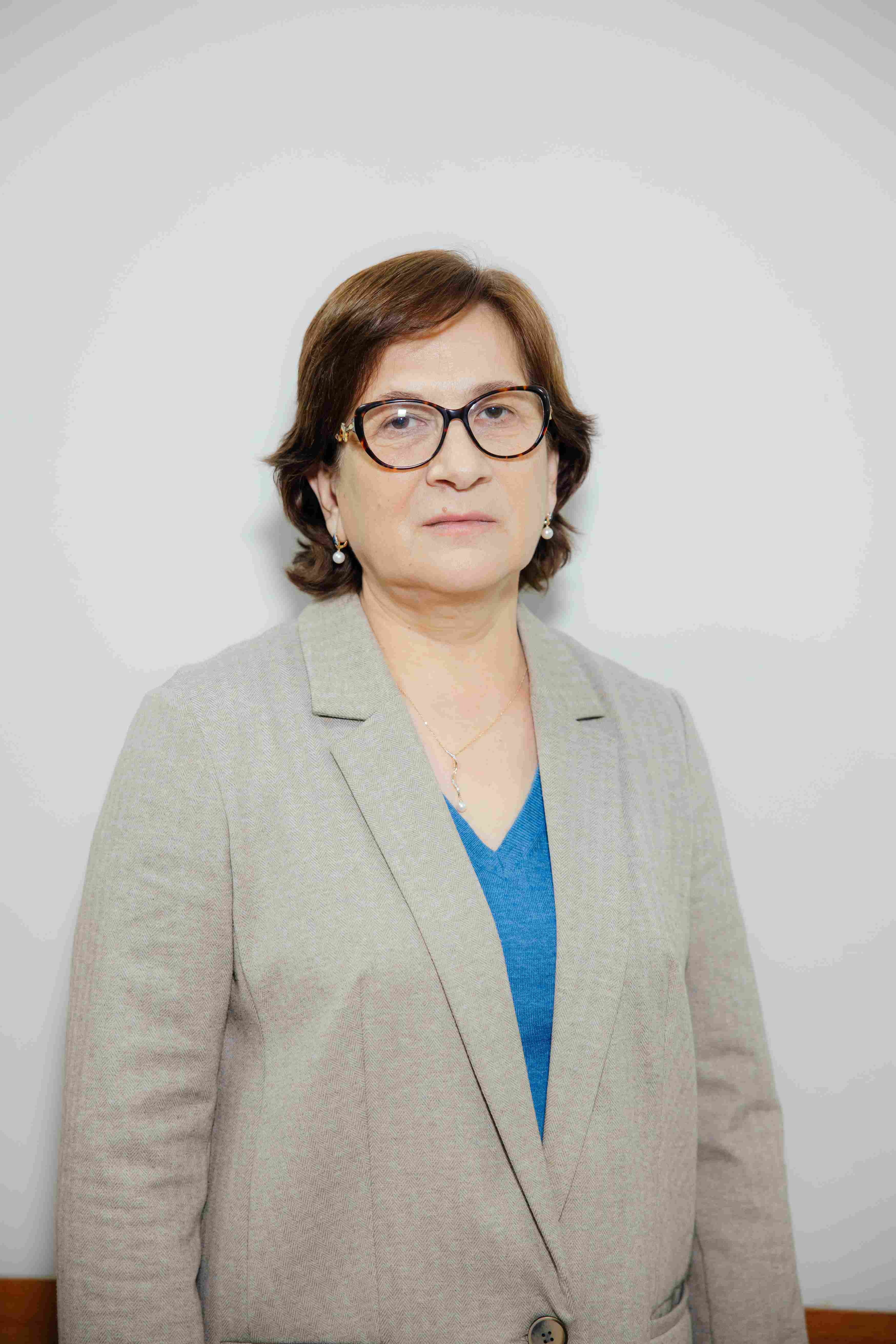 Абдуллаева Лариса Амраховна